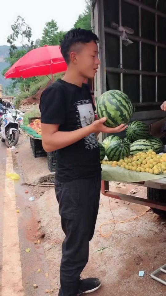 乡村吃瓜视频,揭秘农村生活趣味瞬间