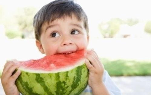 邳州靓仔吃瓜哭视频,瓜也能这么感人